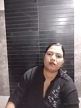 Loveina horny online show from 02-08-26, 06:39