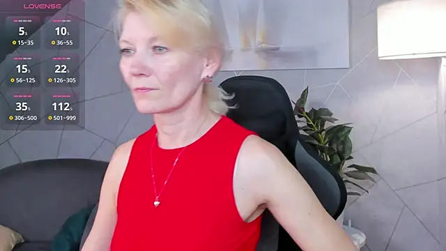 Julie Lucas online show from 06-22-26, 11:57