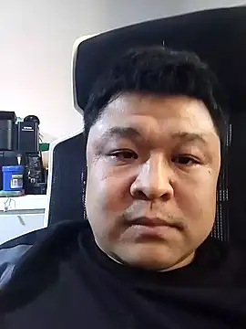 LLL 08 online show from 02-27-26, 10:15