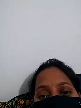 Snapshot of me-leela chatting on 03-25-26, 01:33 me-leela online show from 03-25-26, 01:33