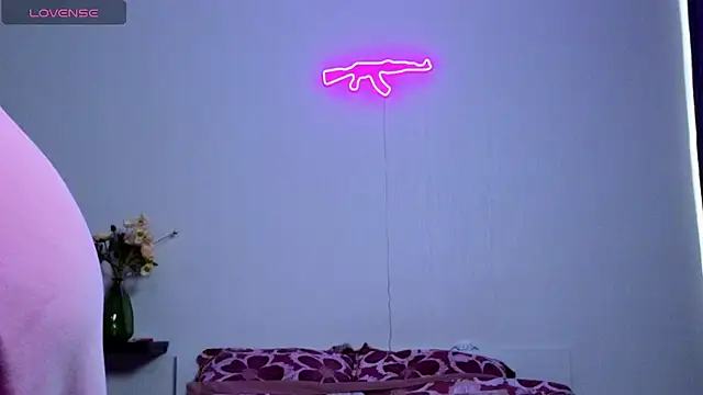 TerriCastro online show from 02-11-26, 06:29