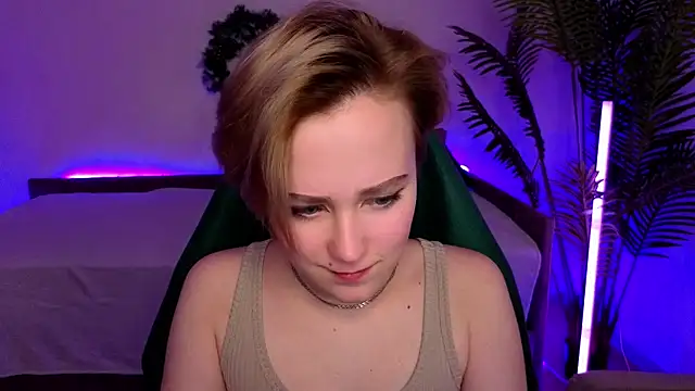 Ellie Heavenly online show from 01-13-26, 08:41