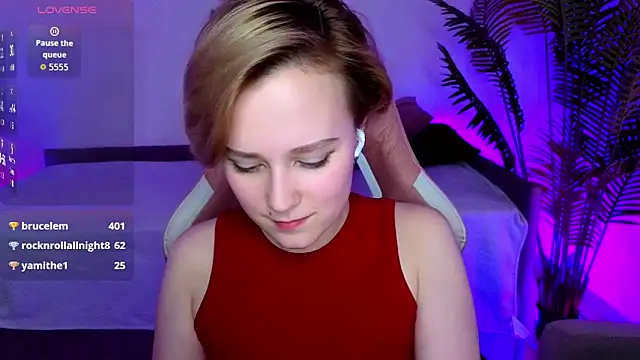 Ellie Heavenly online show from 02-01-26, 07:18