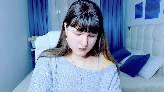 Snapshot of Miss__Poly chatting on 02-04-26, 08:53 Miss Poly online show from 02-04-26, 08:53