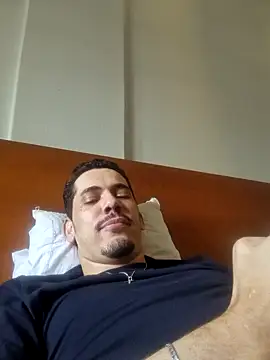 rodrigovianacastelo online show from 02-24-26, 11:41