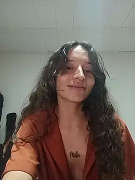 AlexxaAndRileyy online show from 05-03-26, 07:42