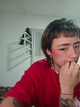 AlexxaAndRileyy online show from 05-14-26, 03:46