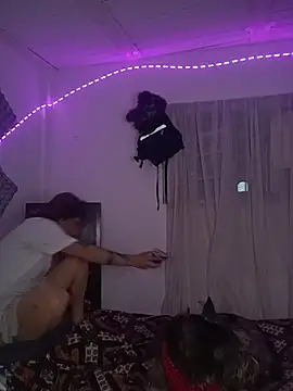AlexxaAndRileyy online show from 06-25-26, 05:28