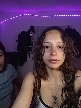 AlexxaAndRileyy online show from 06-29-26, 04:18