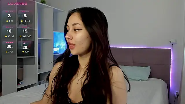 AliceStrikolovsky online show from 02-04-26, 05:57