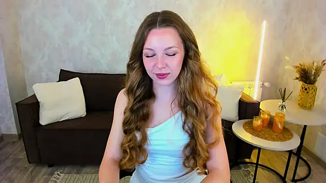 LilyBlakee online show from 05-13-26, 08:16