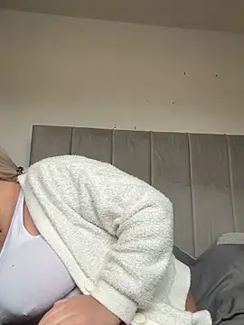 Princess-ivyxoxo online show from 03-20-26, 10:20