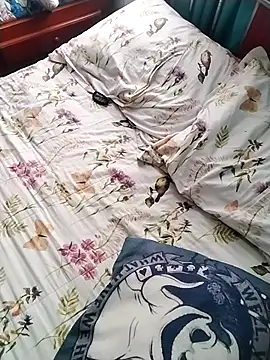 TWOLOVE16 online show from 02-18-26, 10:39