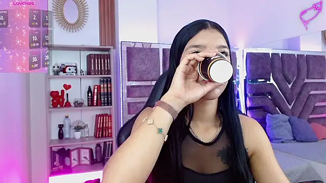 Taylor Scott1  online show from 02-05-26, 07:40