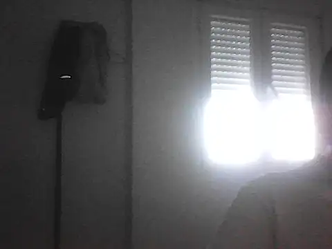 Snapshot of Miguelpulidotriguero11 chatting on 05-16-26, 04:17 Miguelpulidotriguero11 online show from 05-16-26, 04:17