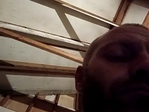 sterng6969 online show from 05-01-26, 03:44