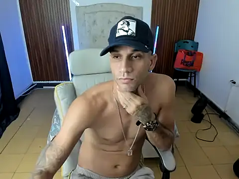 danisegura online show from 02-05-26, 02:05