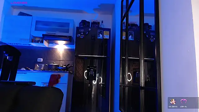 Pretty  Milf online show from 05-04-26, 01:18