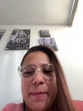 Pretty  Milf online show from 05-10-26, 12:10