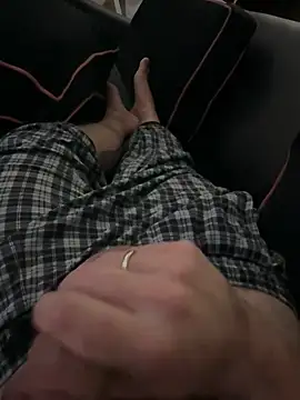 Snapshot of Ksaderfoz chatting on 03-27-26, 11:59 Ksaderfoz online show from 03-27-26, 11:59