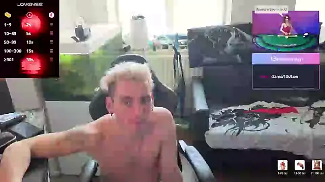 Rayzel White online show from 05-11-26, 02:45