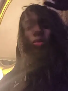 Snapshot of dianagonewild chatting on 03-20-26, 07:46 dianagonewild online show from 03-20-26, 07:46