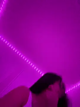 Snapshot of cartierprincess chatting on 02-19-26, 11:28 cartierprincess online show from 02-19-26, 11:28