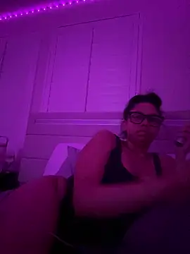 Snapshot of cartierprincess chatting on 03-14-26, 03:34 cartierprincess online show from 03-14-26, 03:34