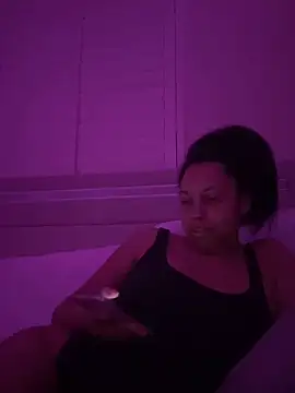 Snapshot of cartierprincess chatting on 03-16-26, 05:44 cartierprincess online show from 03-16-26, 05:44