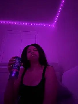 Snapshot of cartierprincess chatting on 03-31-26, 09:53 cartierprincess online show from 03-31-26, 09:53