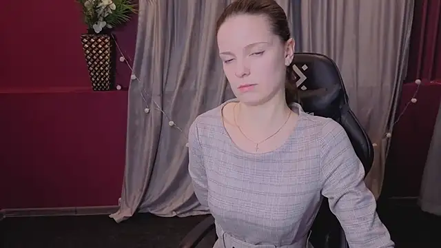 RoseWaulhgberg online show from 01-14-26, 01:55