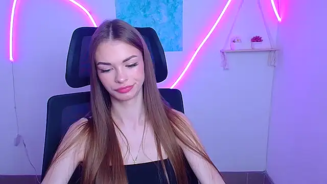 Lina Loveuu online show from 05-12-26, 11:29