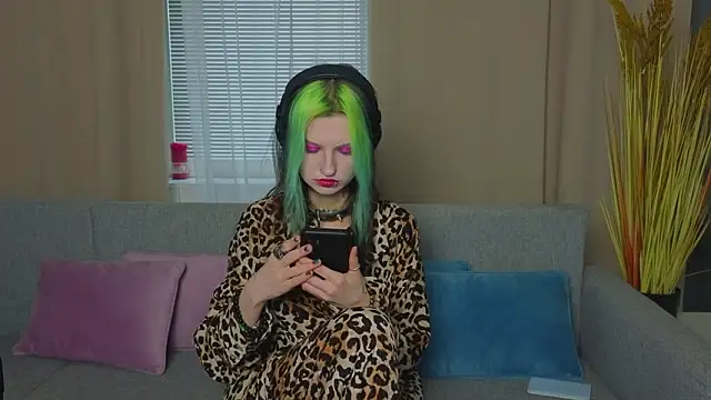 ToxicKittyy online show from 02-05-26, 02:43