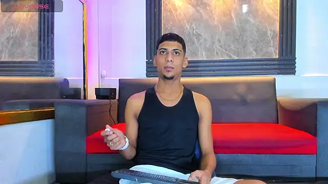 Snapshot of ALEX_KEITH26 chatting on 04-19-26, 11:53 ALEX KEITH26 online show from 04-19-26, 11:53