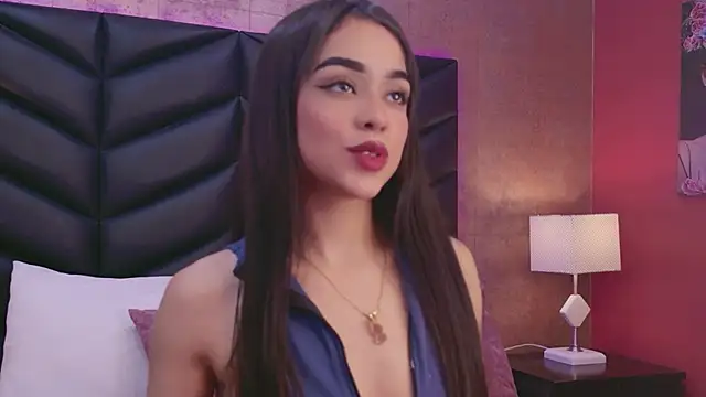 TifanyWolff online show from 02-10-26, 04:16