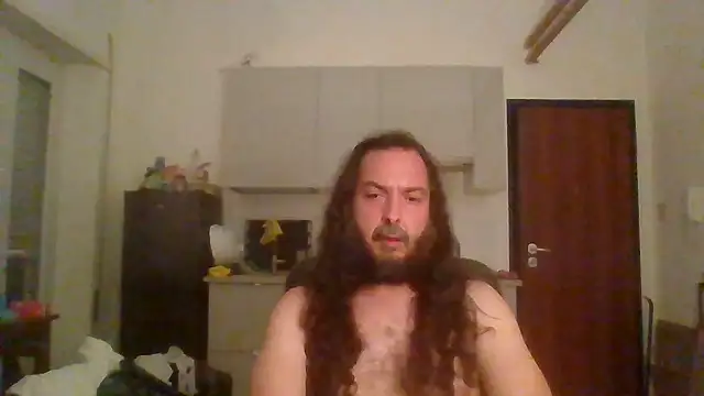 Snapshot of ulysses85 chatting on 06-15-26, 08:22 ulysses85 online show from 06-15-26, 08:22