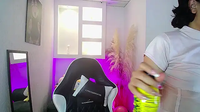 melodyy as online show from 05-15-26, 12:34