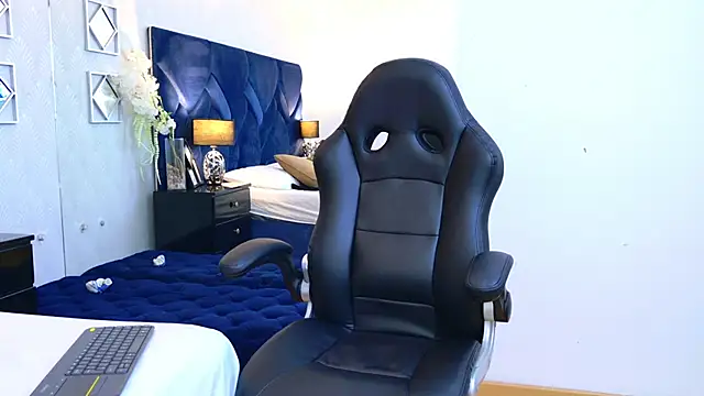 Snapshot of AshleyGingerr chatting on 03-15-26, 02:23 AshleyGingerr online show from 03-15-26, 02:23