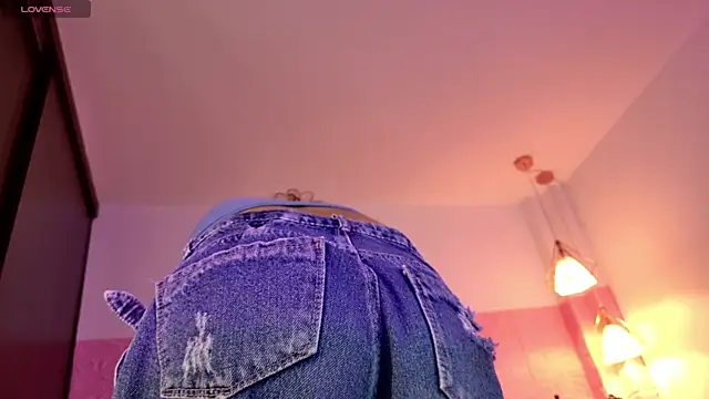 Dulce Stormy online show from 02-05-26, 12:10