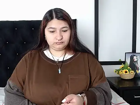 LauraHorny69 online show from 02-22-26, 01:42