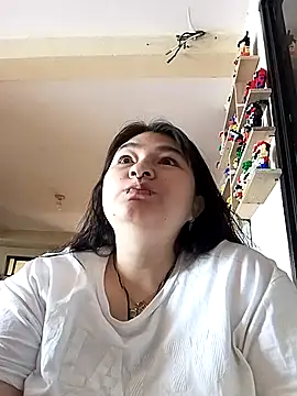 LauraHorny69 online show from 06-05-26, 02:34