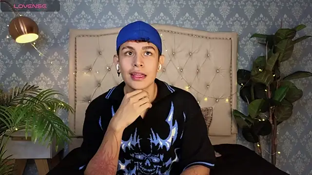 Blakee Blossom online show from 02-03-26, 09:42