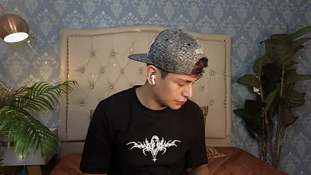 Blakee Blossom online show from 02-04-26, 08:36