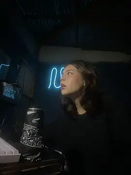 millsmylk online show from 02-07-26, 03:43