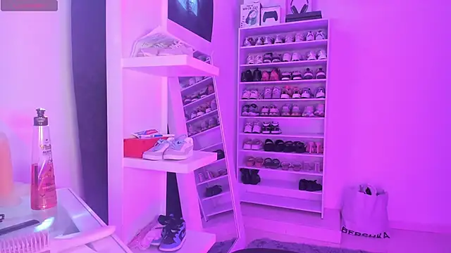 Amberprincess2 online show from 02-05-26, 04:00