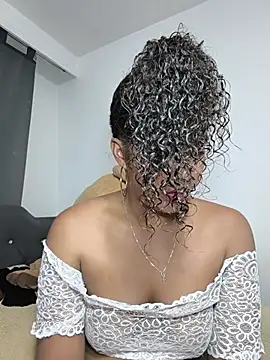 Snapshot of NovaCeleste chatting on 03-30-26, 04:57 NovaCeleste online show from 03-30-26, 04:57