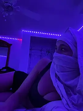 SexySkiBunny online show from 01-15-26, 05:23