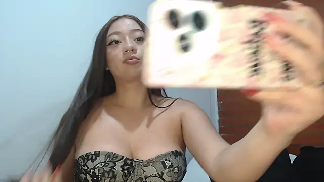BlushiZoe online show from 04-30-26, 03:40