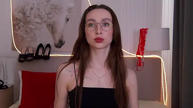 Emily Simon online show from 03-28-26, 04:23