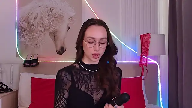 Emily Simon online show from 05-14-26, 05:03
